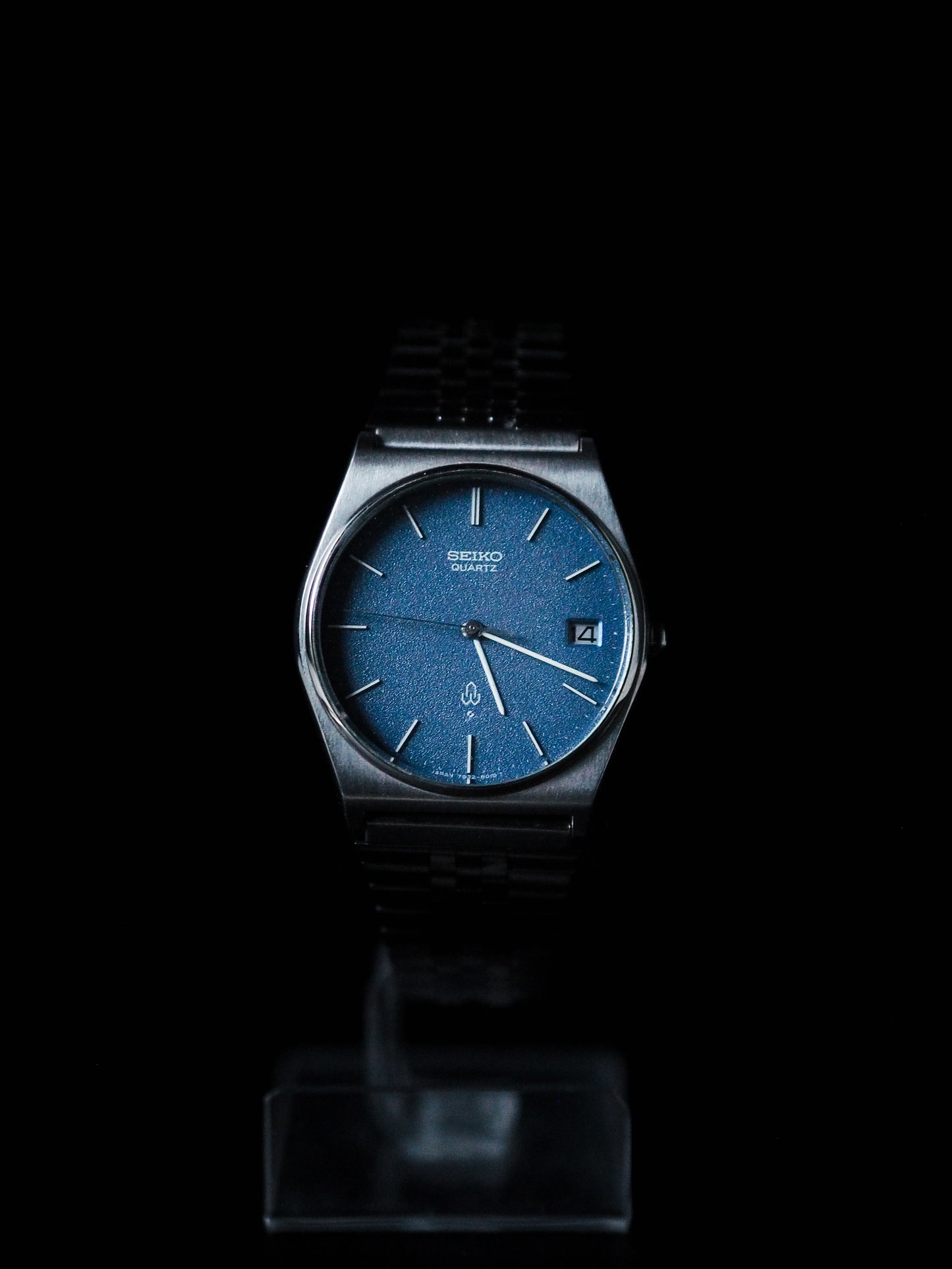Seiko Quartz JDM 7832-8010 Cadran texturé sable bleu