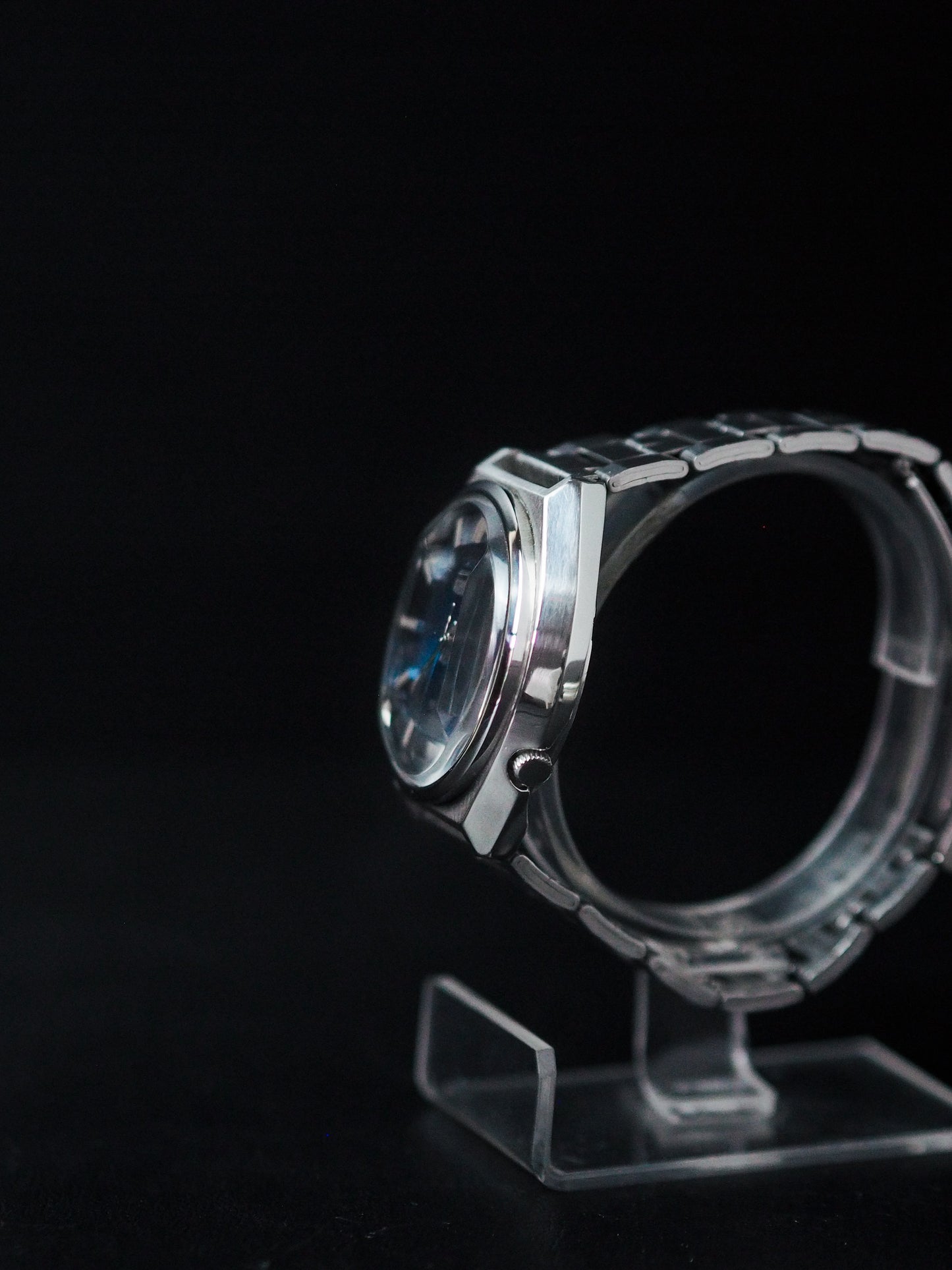 Seiko 5 Actus SS 6106-8690 JDM Rare Faceted Crystal Dark Blue Sunburst Dial