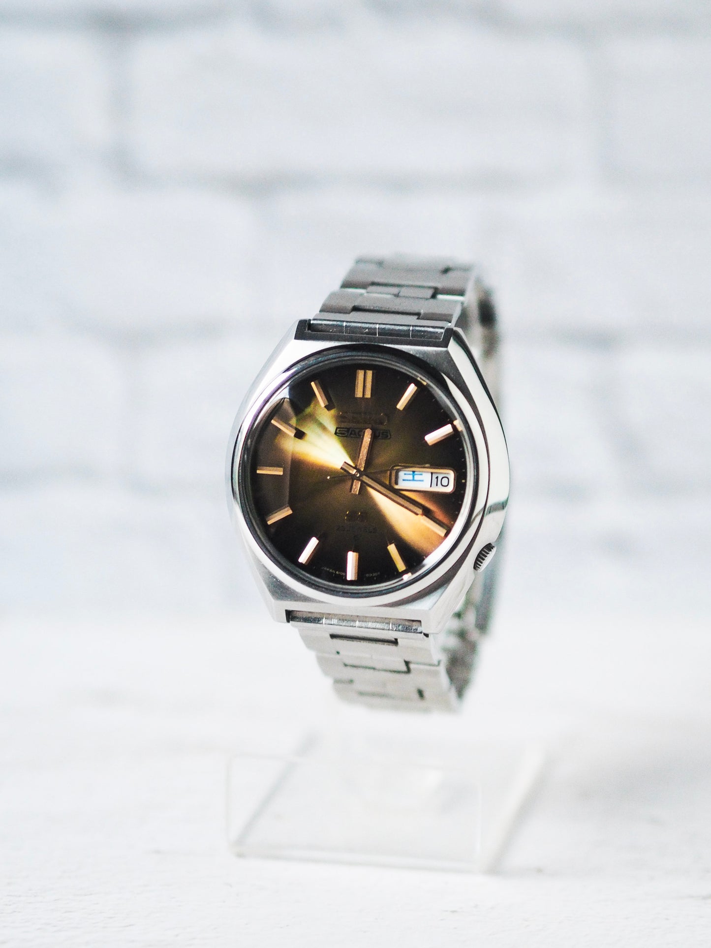 Seiko 5 Actus SS 6106-8690 JDM Faceted Crystal Golden Brown Sunburst Dial