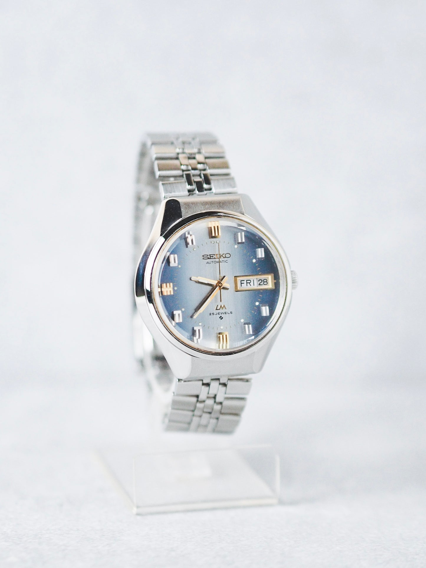 Seiko LM 5606-7290 Lord Matic JDM Blue Gradient Linen Dial