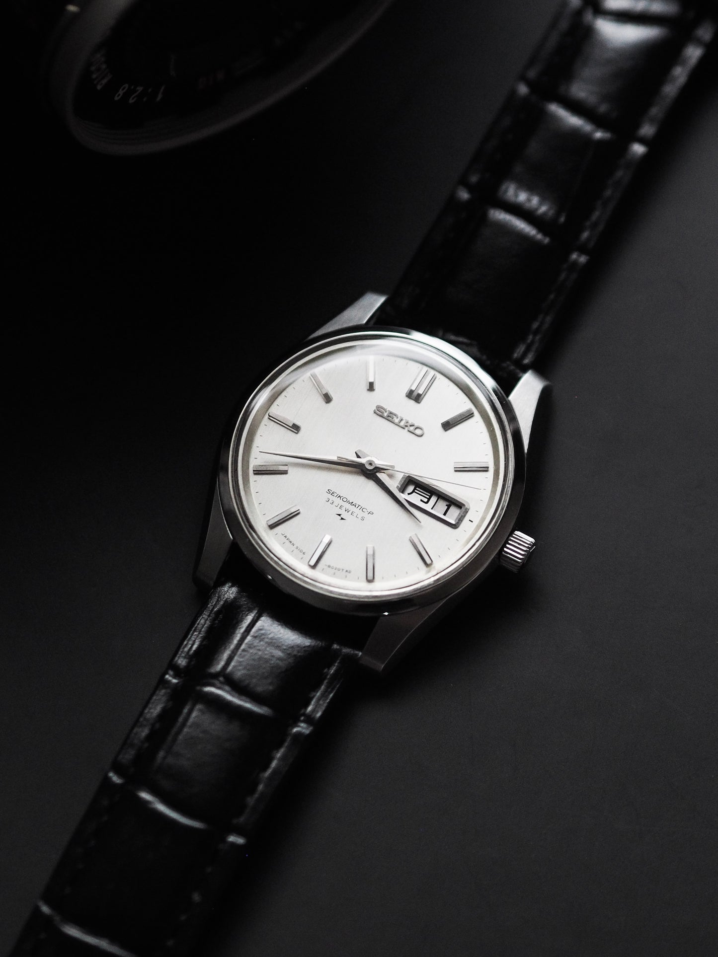 Seiko Seikomatic-P 5106-8010 Silver Linen Textured Dial