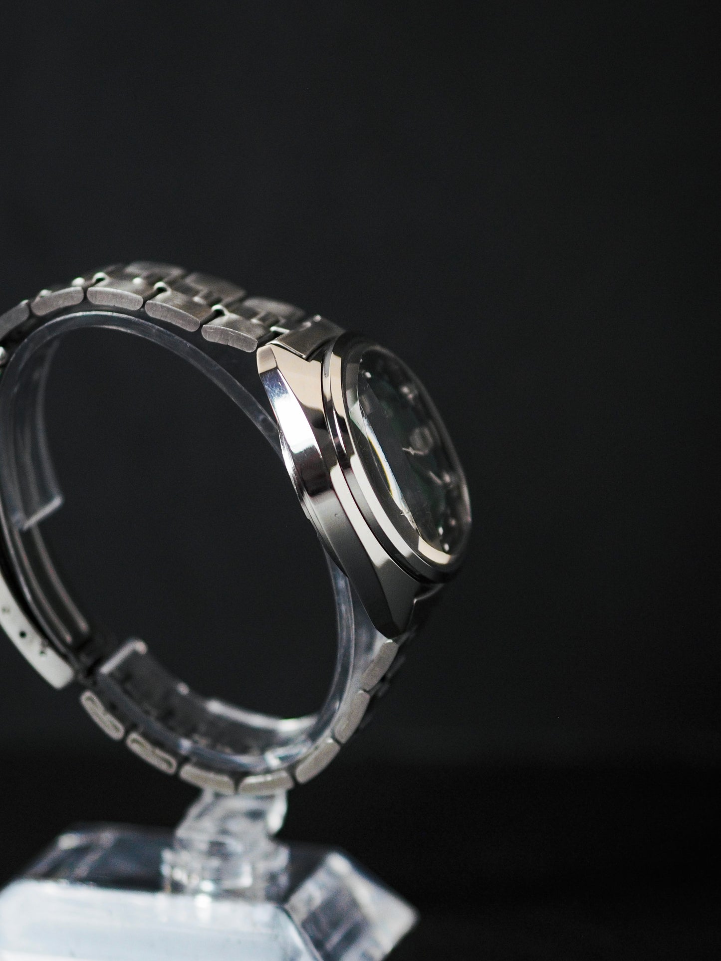 Seiko 5 Actus 7019-7210 JDM Faceted Crystal Green Sunburst Dial