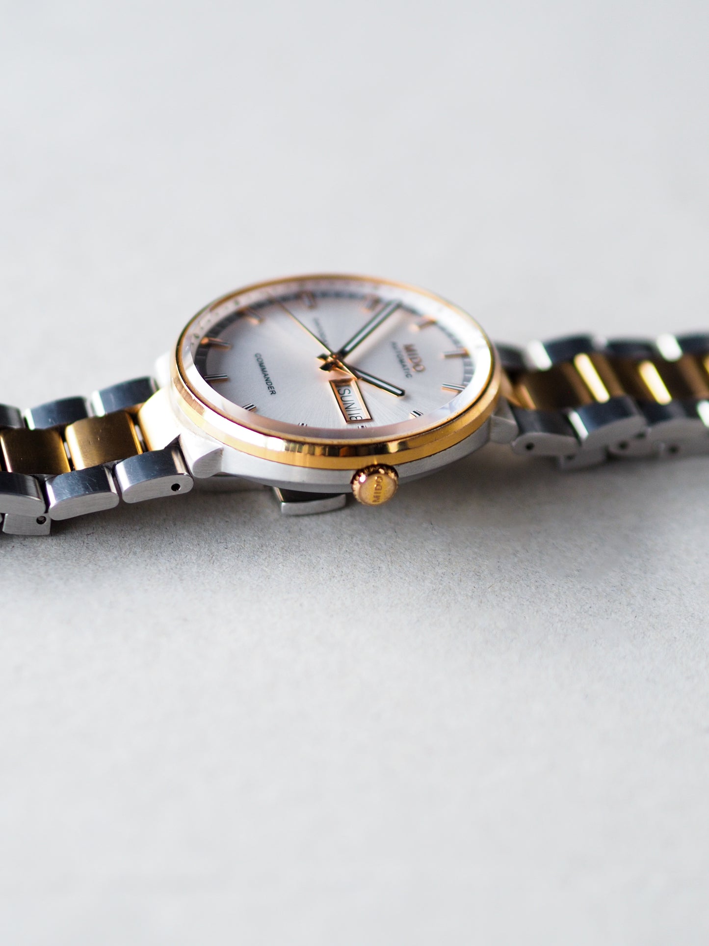 Mido Automatic Commander II Datoday Two Tone Silver Dial