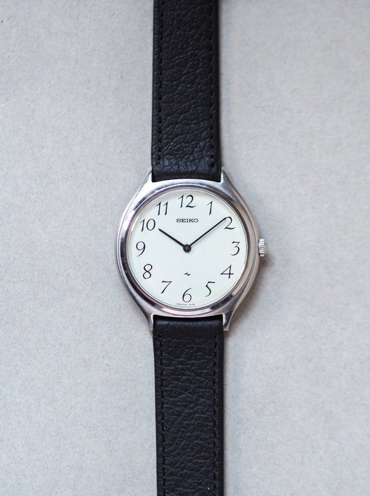 Seiko Chariot 2220-0300 Arabic Numerals White Dial