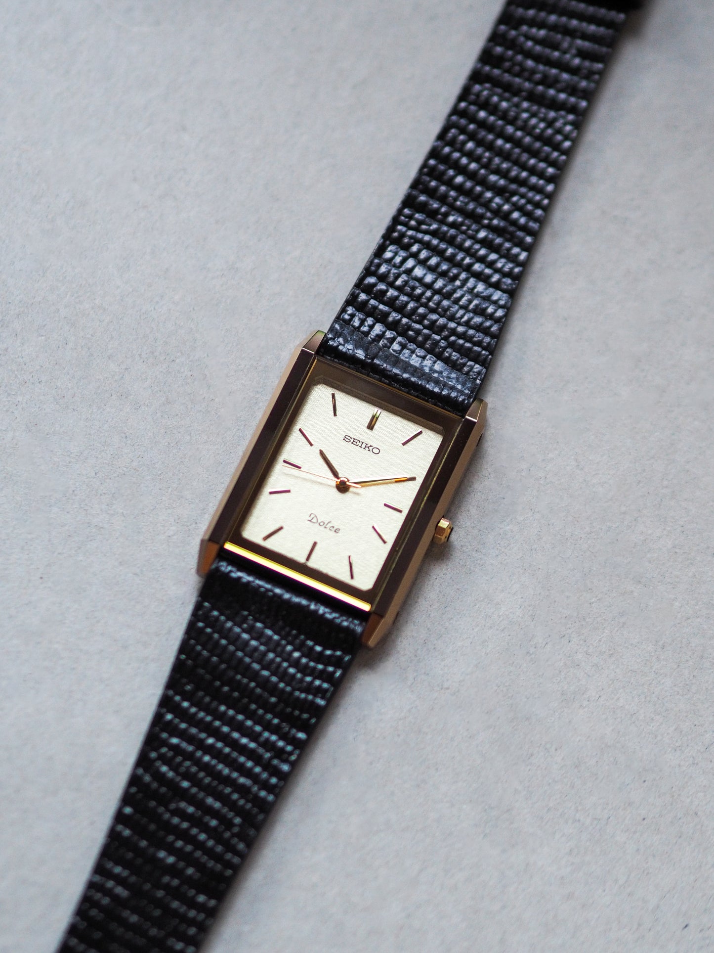 Seiko Dolce 7321-6170 Tank Tungsten Carbide Two Tone Champagne Textured Dial