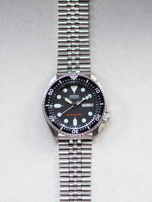Seiko SKX007K2 7S26-0020 Diver Black Dial