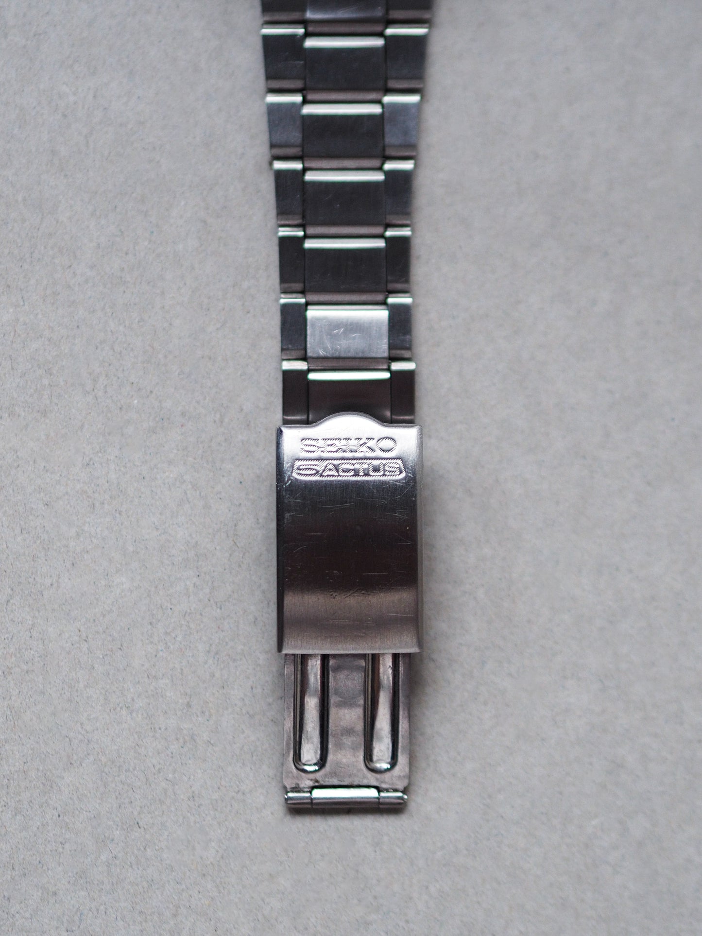 Seiko 5 Actus SS 6106-5530 TV Shape Green Gradient Dial