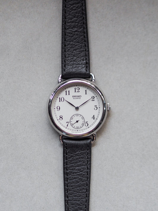 Seiko Quartz 2G28-6000 Sub-second White Dial