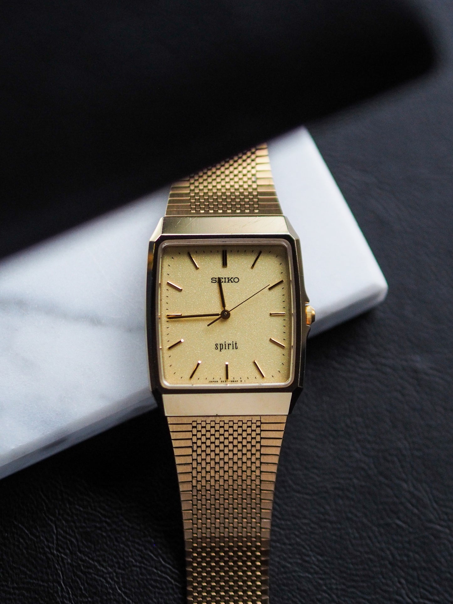 Seiko Spirit 5E31-5A60 Quartz JDM Tank Champagne Dial