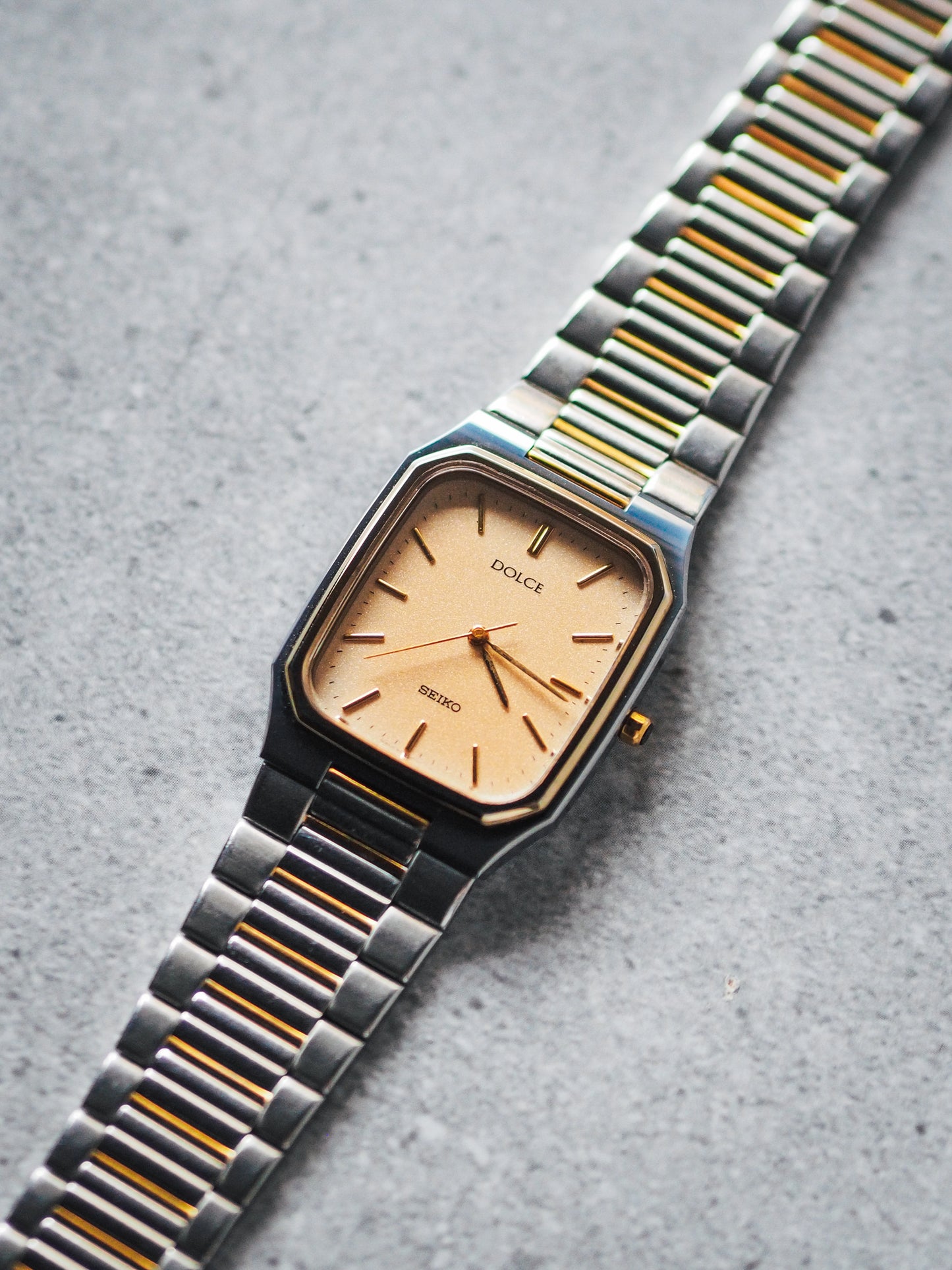 Seiko Dolce 8N41-5140 Tank Tungsten Carbide Creamy Sand Textured Dial