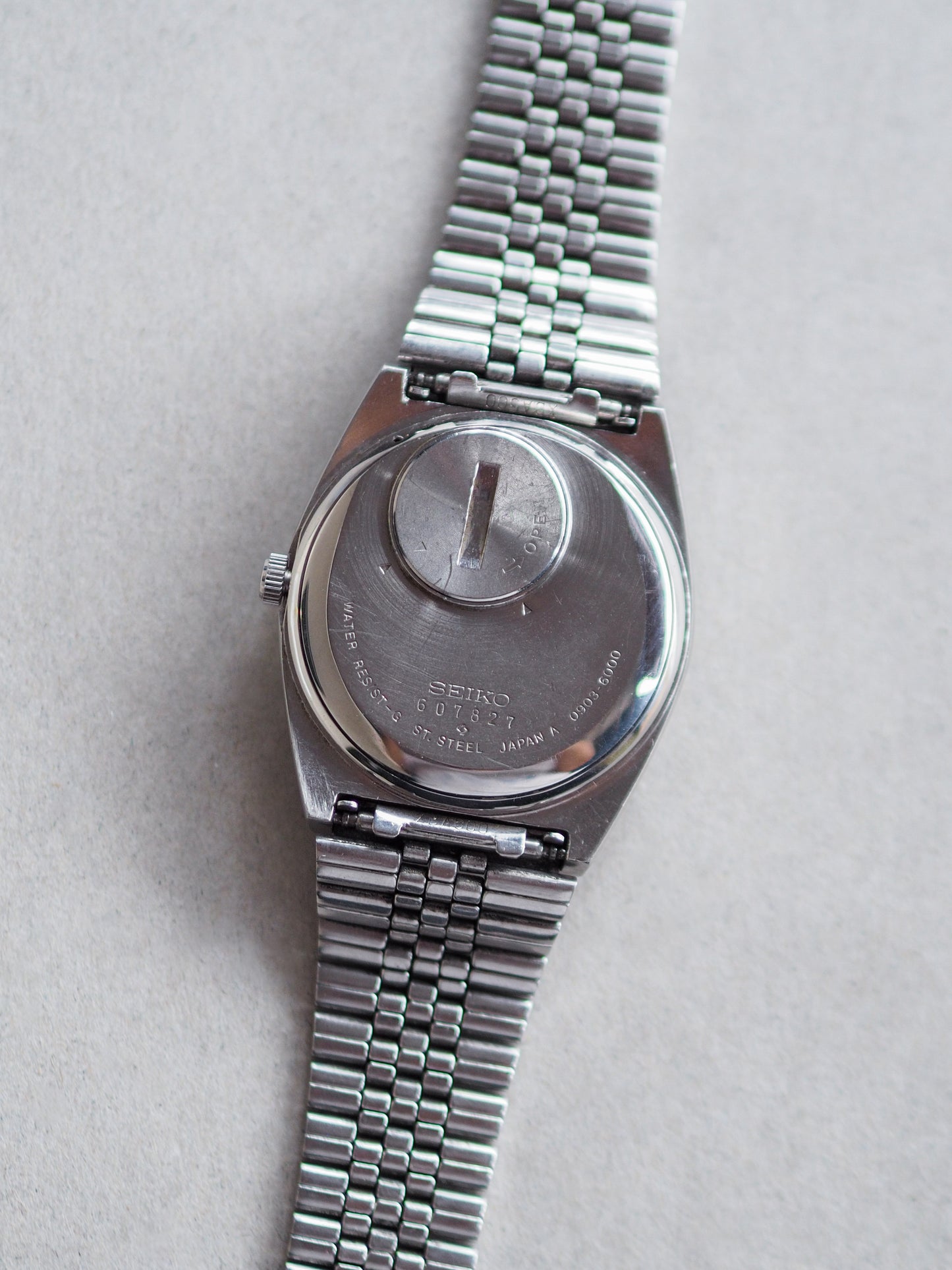 Seiko Quartz 0903-6000 Type II Black Dial