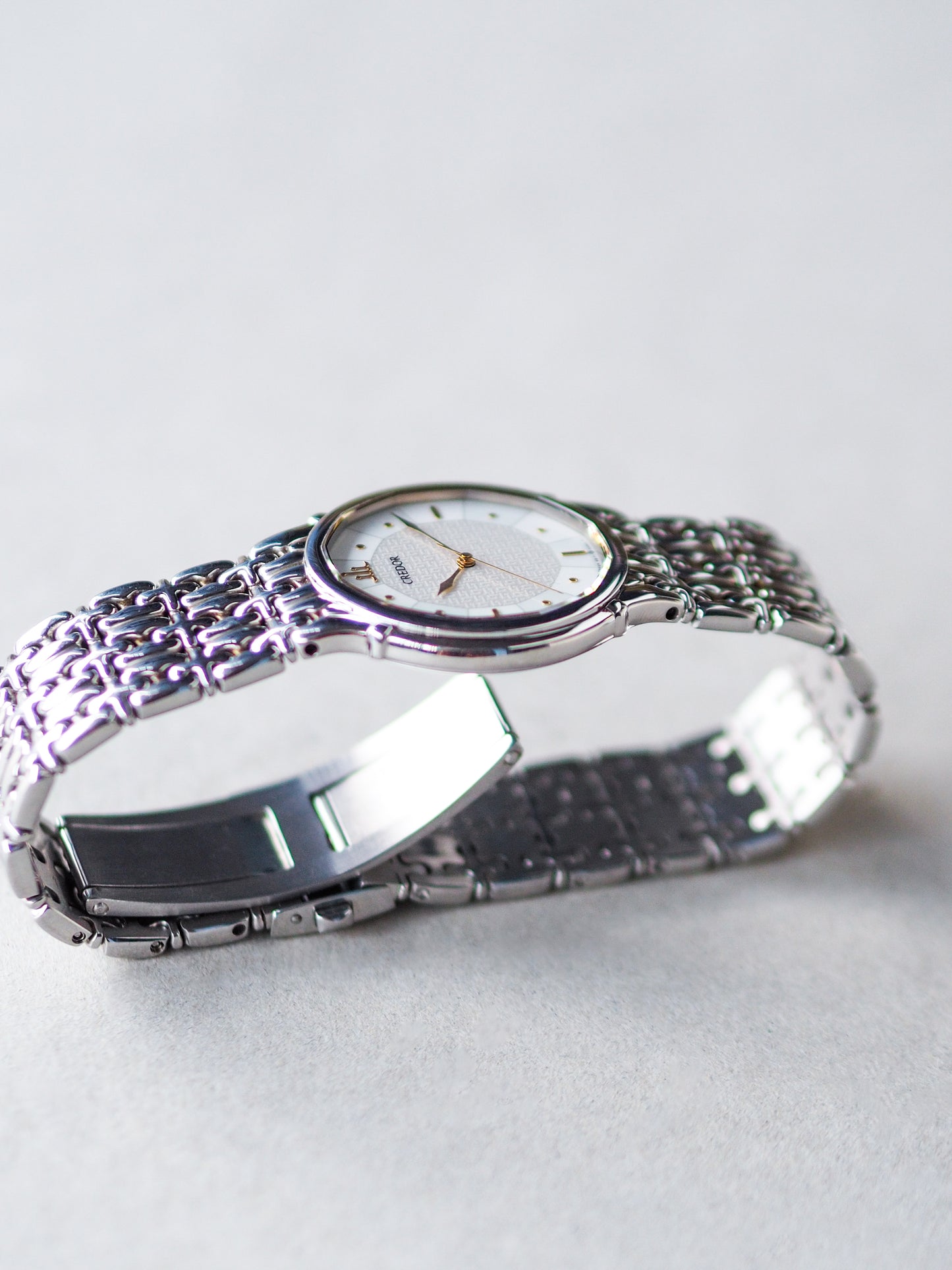 Credor 9571-5050 Quartz Piepan White Textured Dial