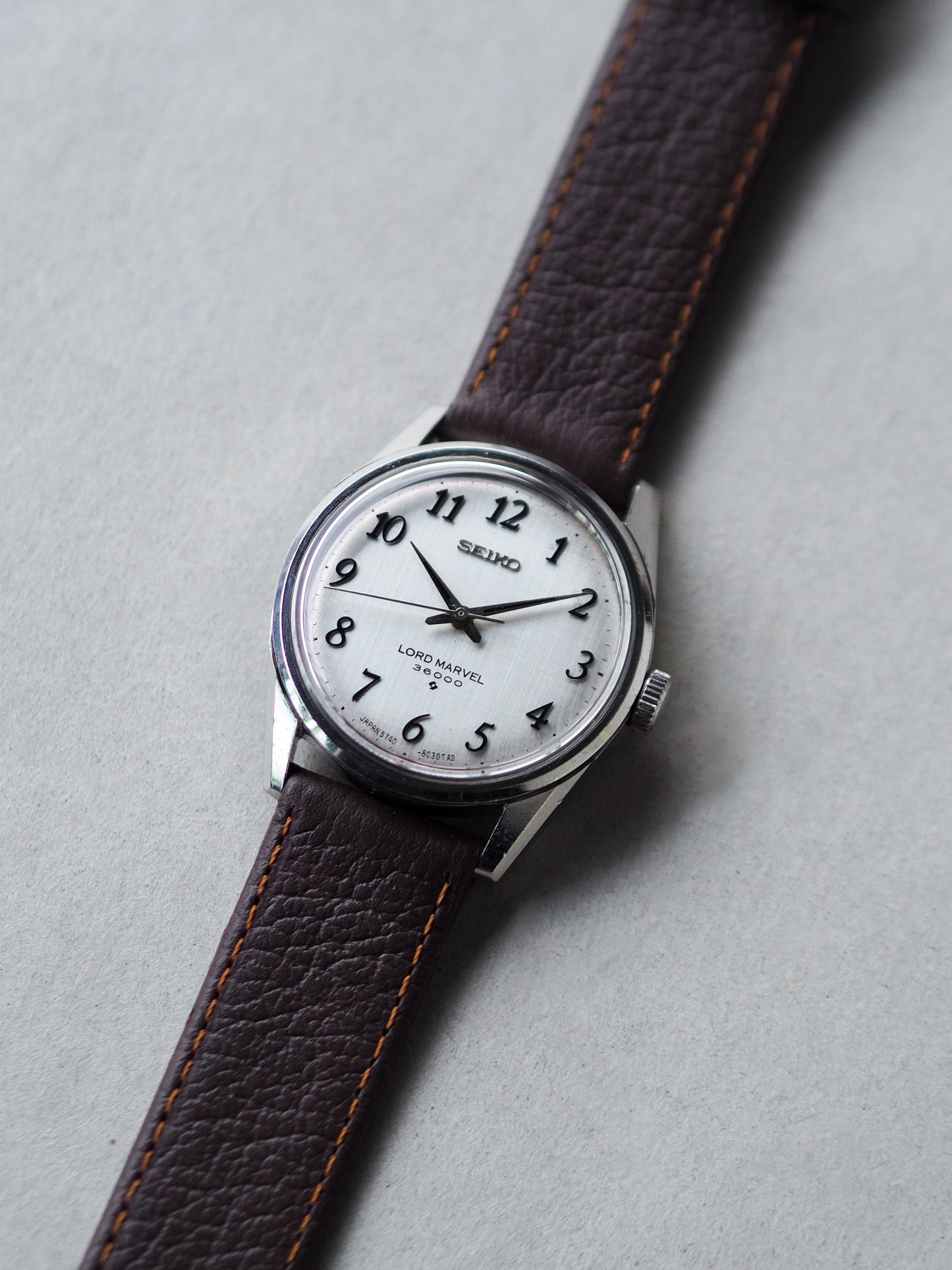 Seiko Lord Marvel 5740-8000 Hi-Beat 36000 Silver Linen Breguet Dial