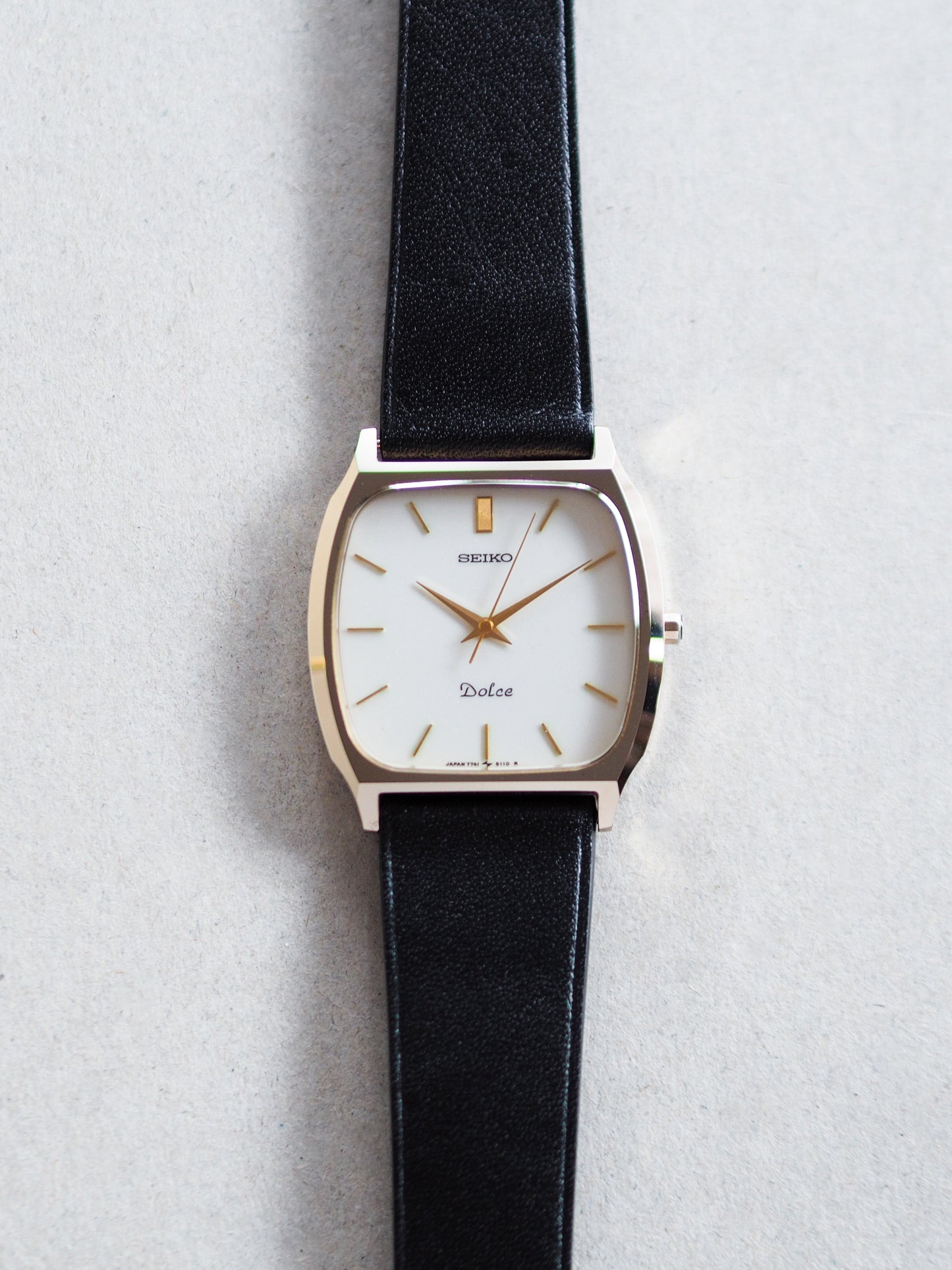 Seiko Dolce 7741-5100 TV Shape Tungsten Carbide Ivory Dial