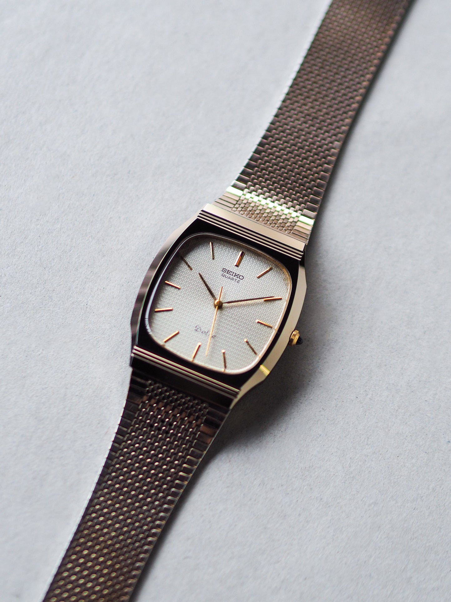 Seiko Dolce 7731-5091 Tonneau Tungsten Carbide Champagne Textured Dial