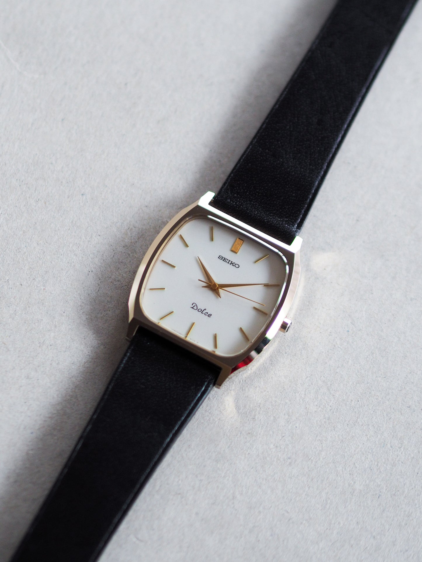 Seiko Dolce 7741-5100 TV Shape Tungsten Carbide Ivory Dial