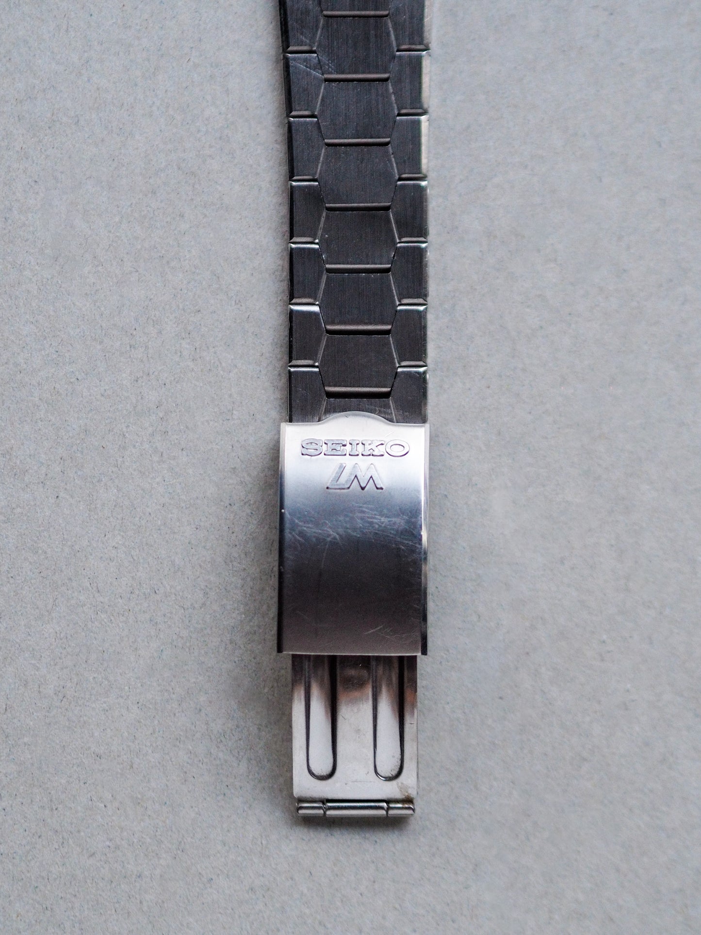 Seiko LM 5216-6000 Lord Matic Special Faceted Crystal Green Gradient Dial