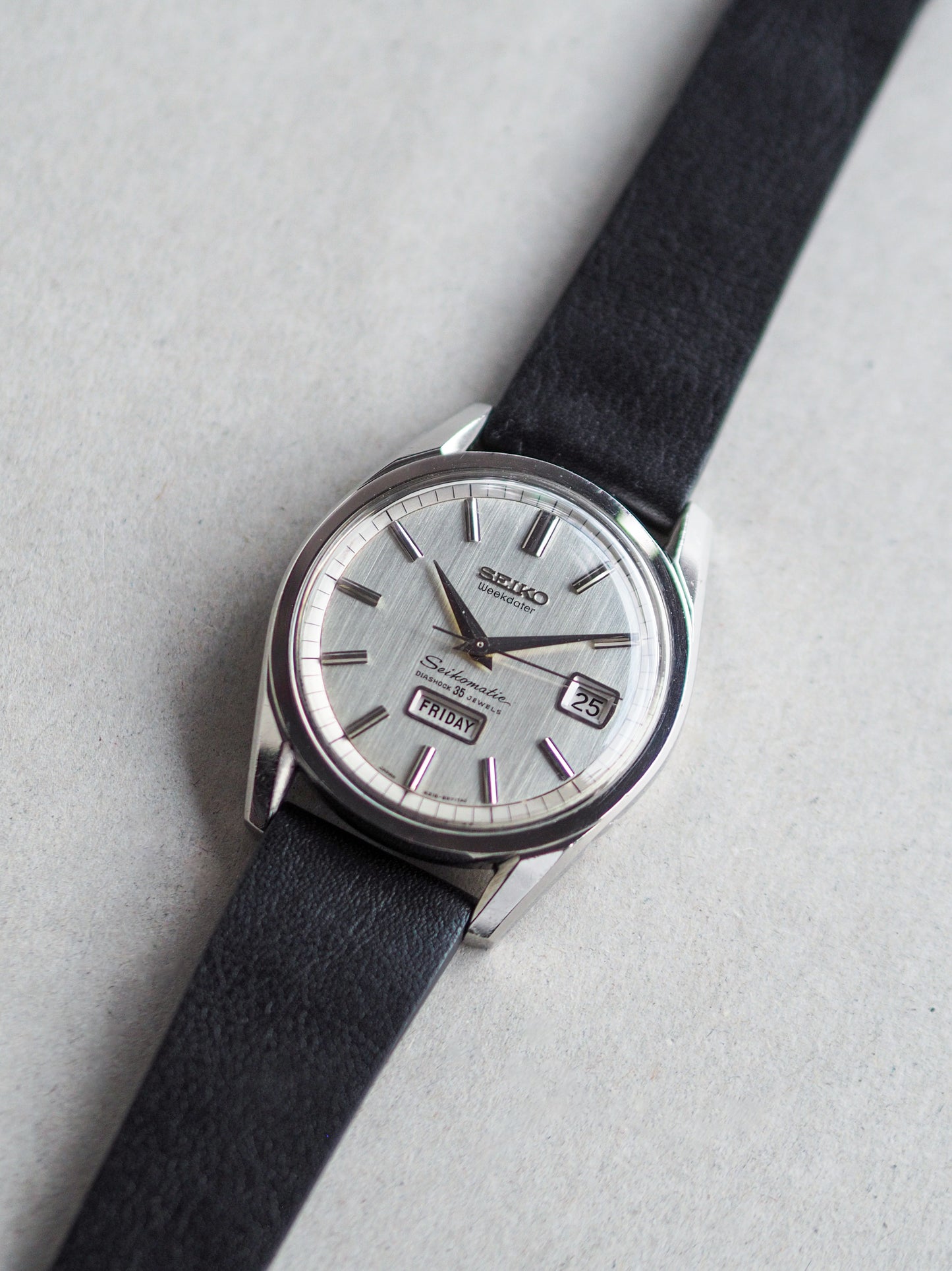 Seiko Seikomatic 6218-8971 Weekdater Silver Sunburst Dial
