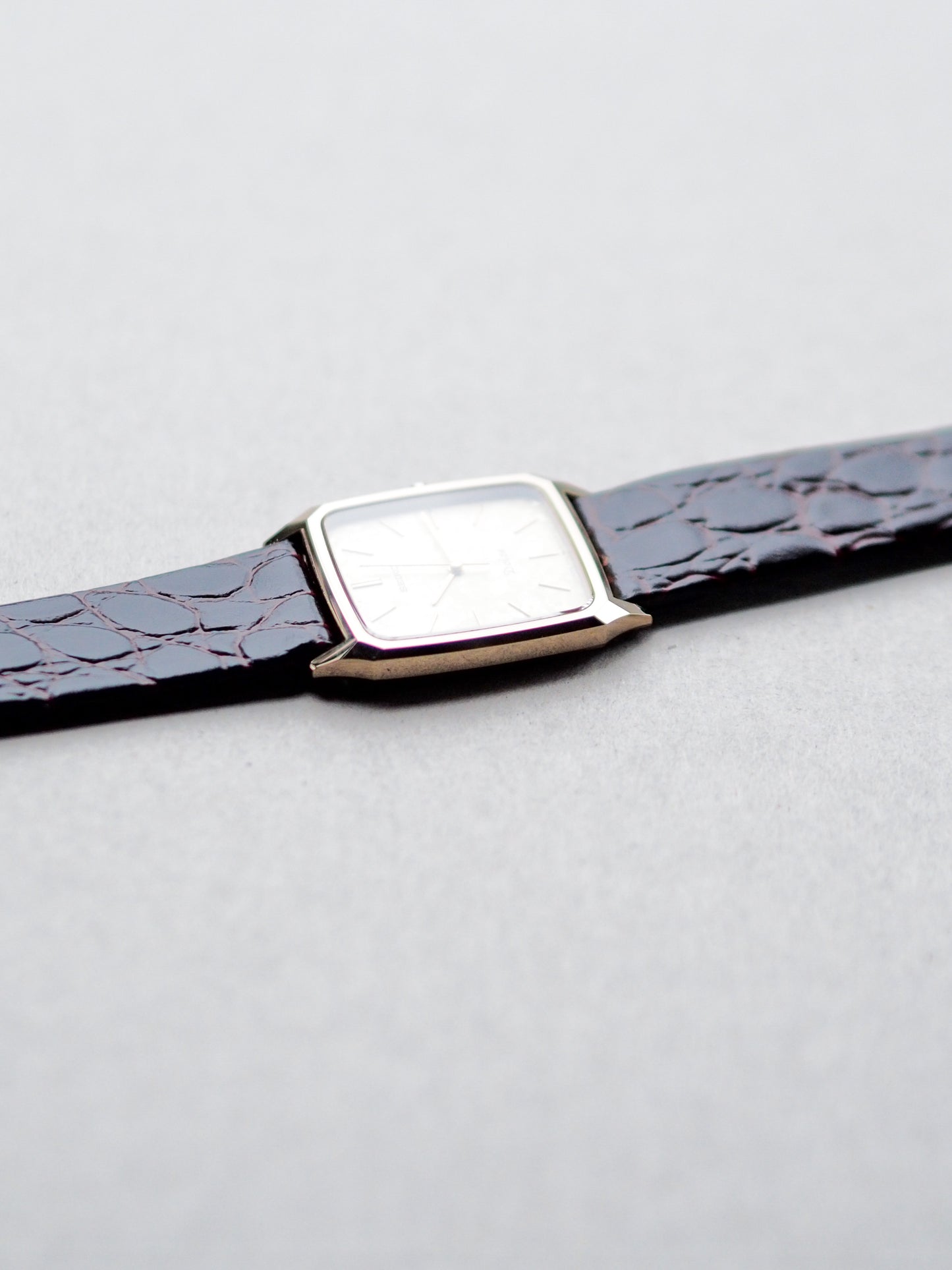 Seiko Dolce 7741-5140 Tank Ceramics Gold Flake Dial