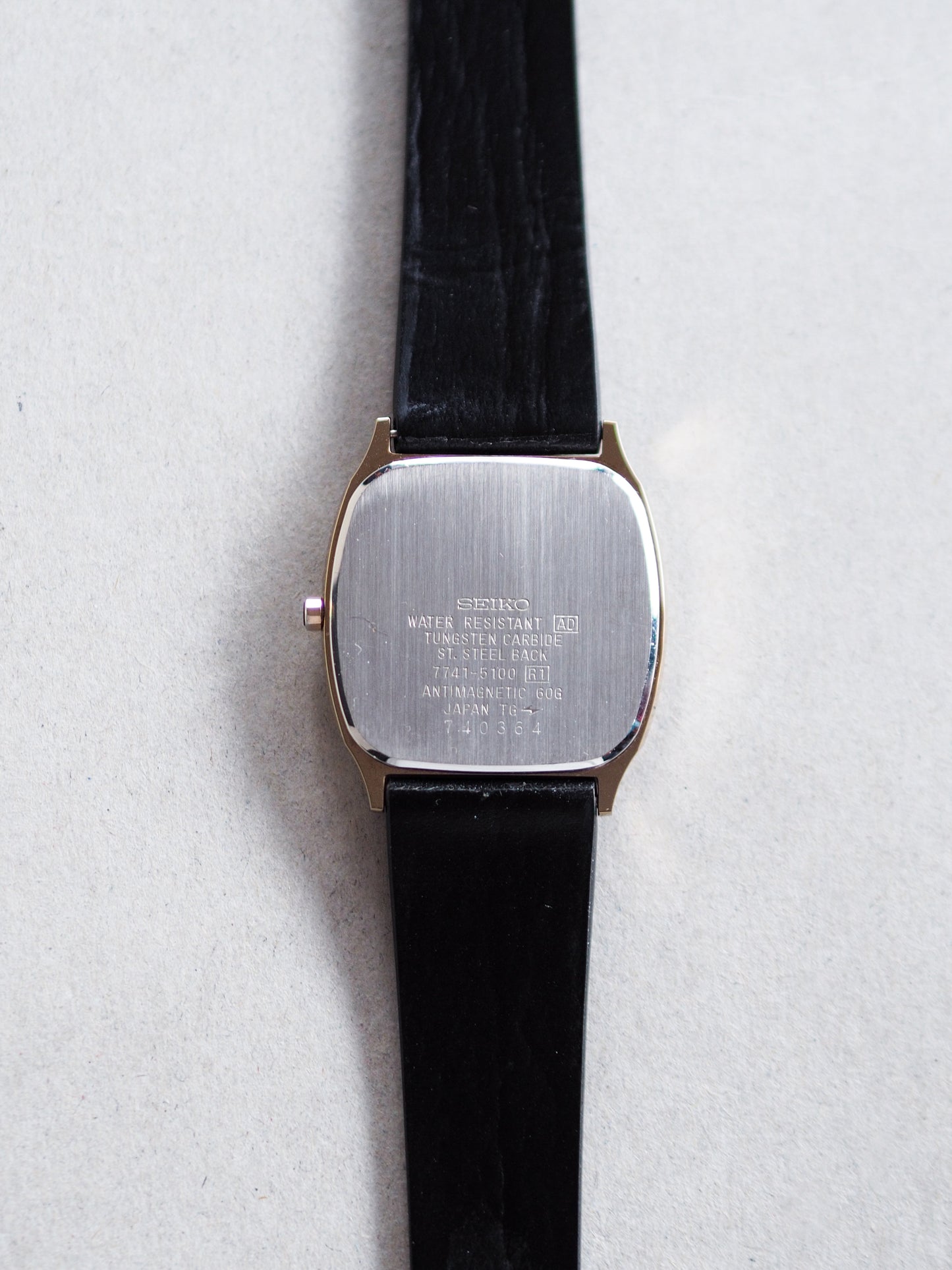 Seiko Dolce 7741-5100 TV Shape Tungsten Carbide Ivory Dial