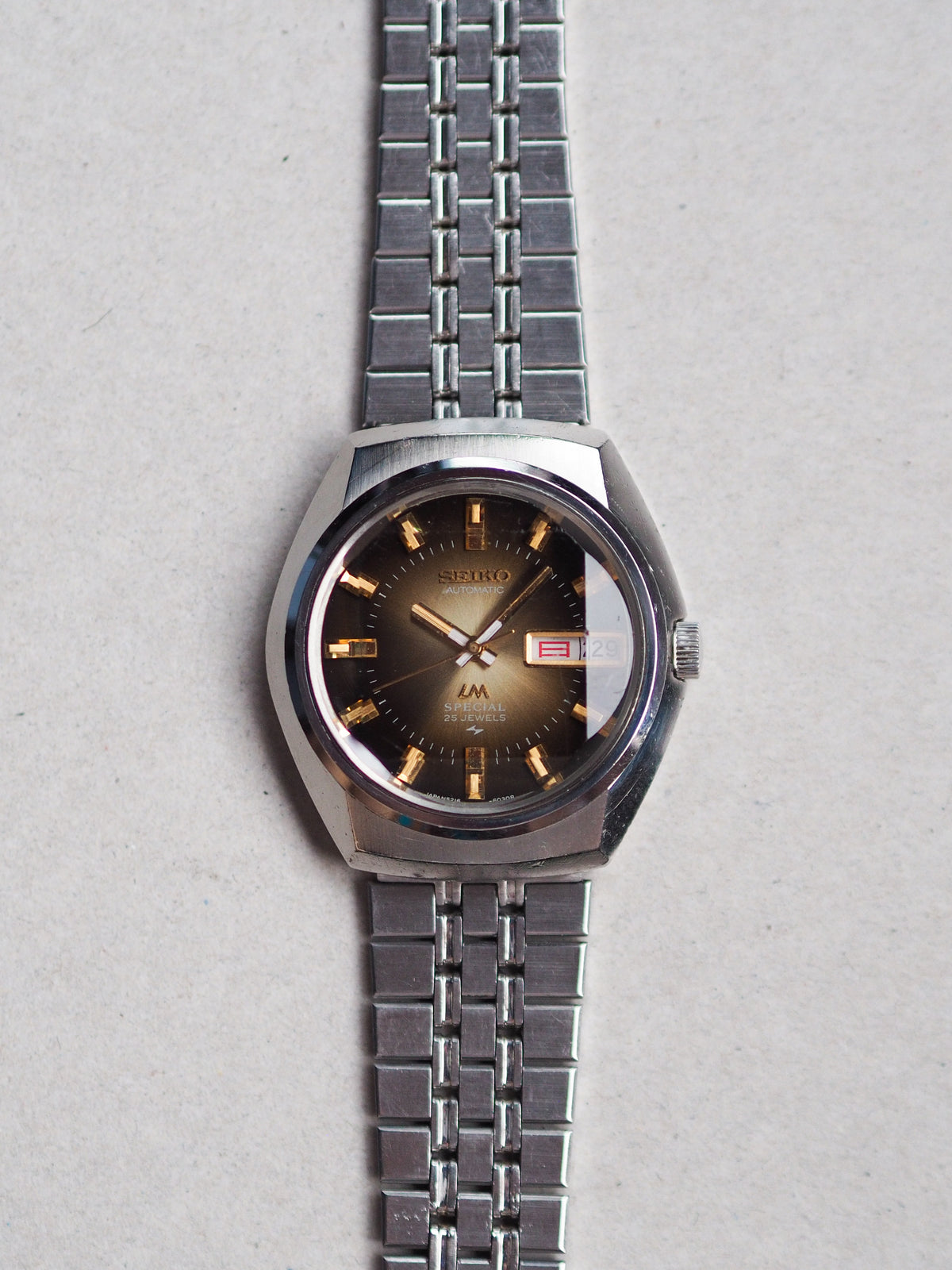 Seiko LM 5216-6020 Lord Matic Special Faceted Crystal Brown Sunburst D