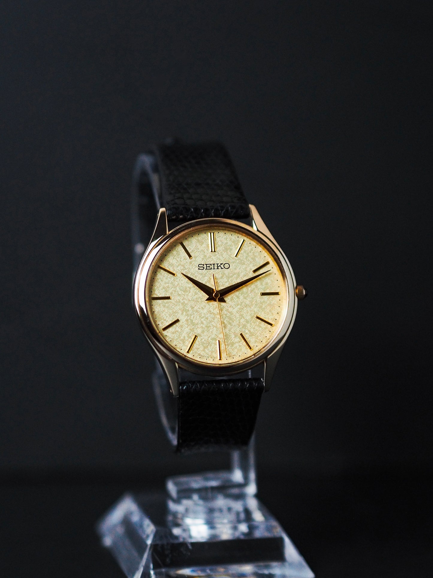 Seiko Dolce SACM150 8J41-0AJ0 Gold Kira-zuri Textured Dial