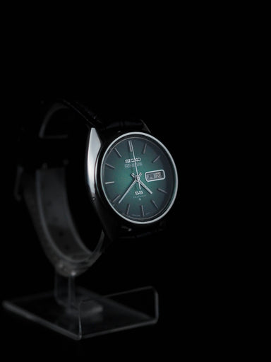 Seiko 5 Actus SS 6106-8660 JDM Green Radiant Sunburst Dial