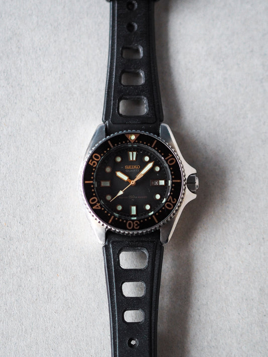 Seiko 2625-0010 Quartz Mini Diver Black Dial