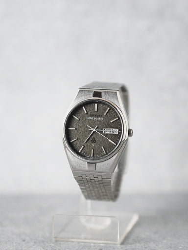 Seiko King Quartz 5856-8090 Grey Textured Dial
