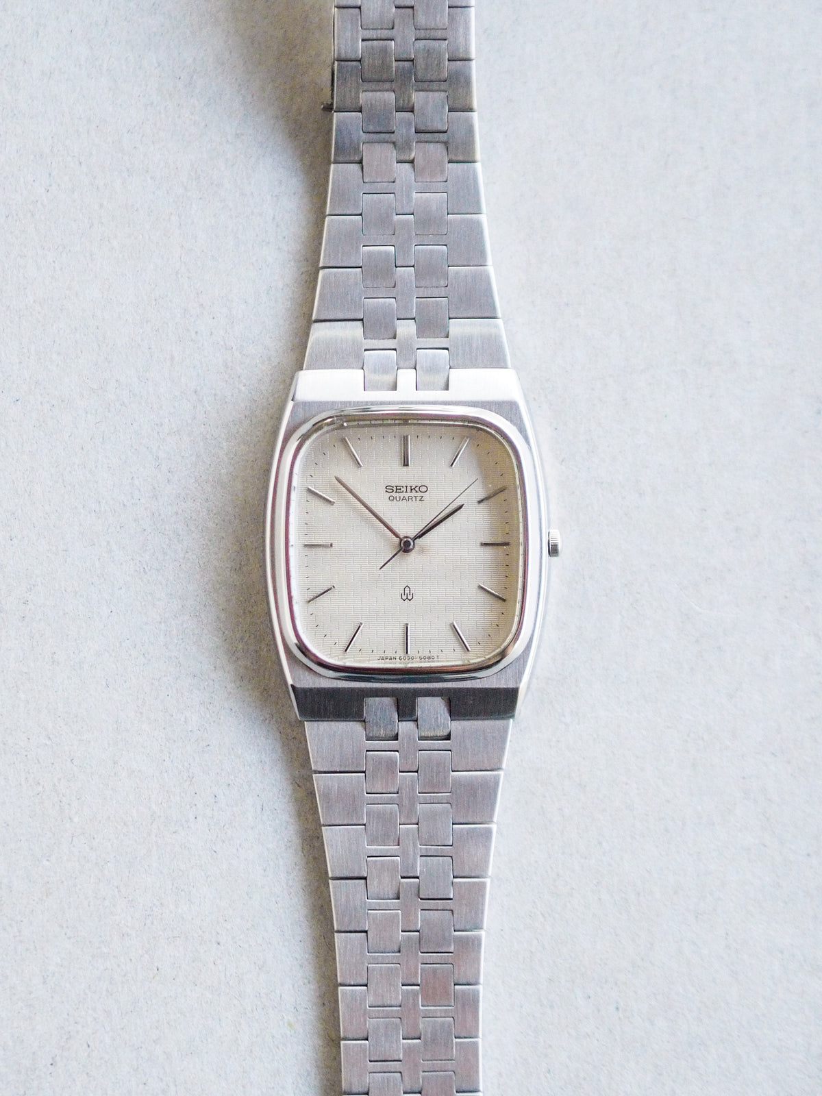 Seiko Quartz Seagull 6030-5090 Tank White Tile Dial