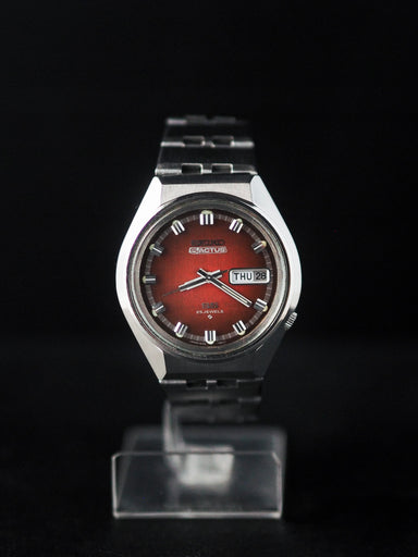 Seiko 5 Actus SS 6106-7690 JDM Red Dial