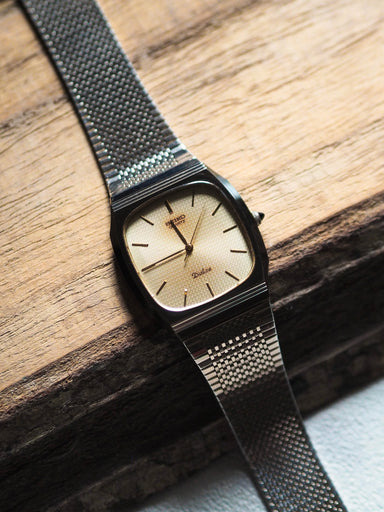 Seiko セイコー ドルチェ Dolce 5931-5450 超硬 Seiko Dolce 5931-5450 Tonneau NSAG Champagne Honeycomb Textured Dial