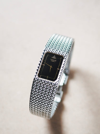 Credor Seiko 2F70-5331 Tank Stainless Steel Woven Bracelet Black Dial