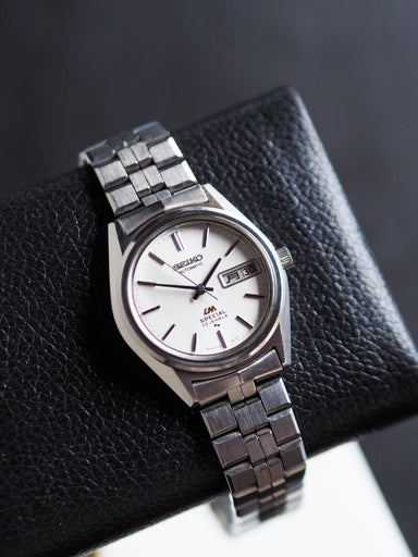 SEIKOセイコーLMスペシャル　5216-6050 稼働品 Seiko LM 5216-6050 Lord Matic Special White Sunburst Dial