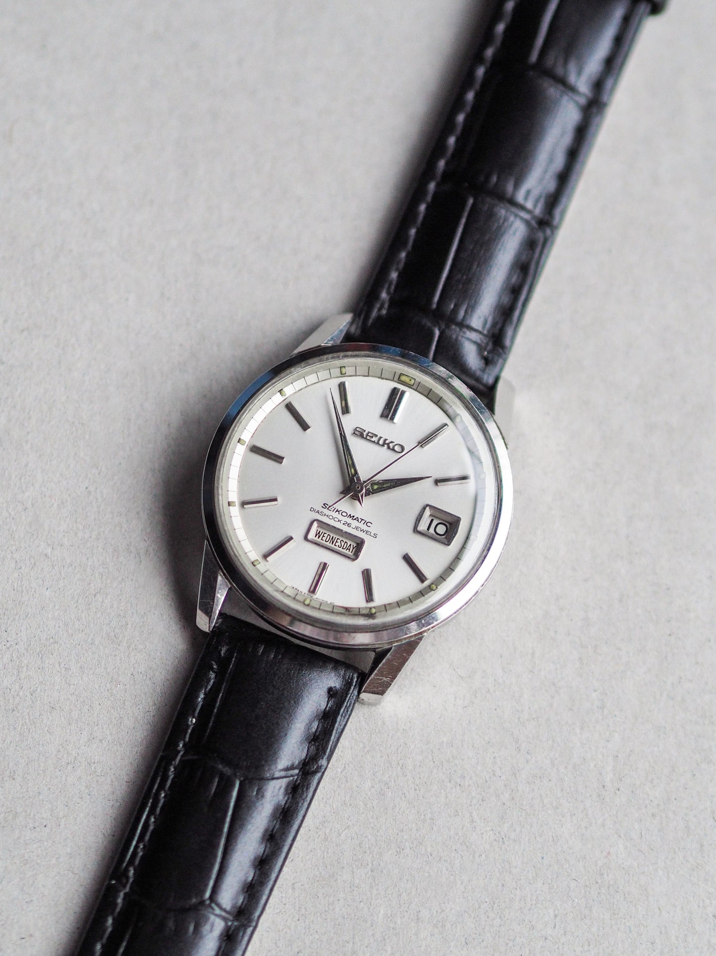 Seiko Seikomatic 6206-8990 Weekdater Silver Sunburst Dial