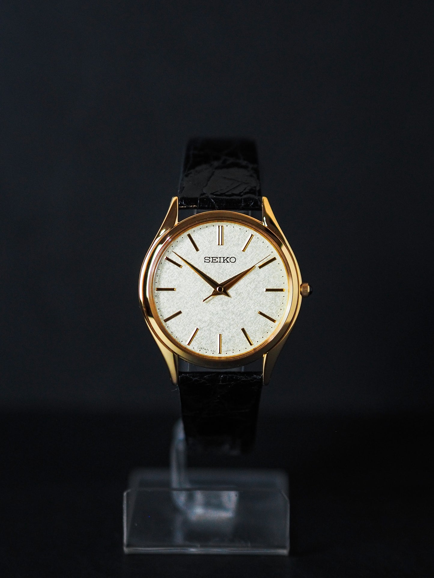 Seiko Dolce SACM150 8J41-0AJ0 Gold Kira-zuri Textured Dial