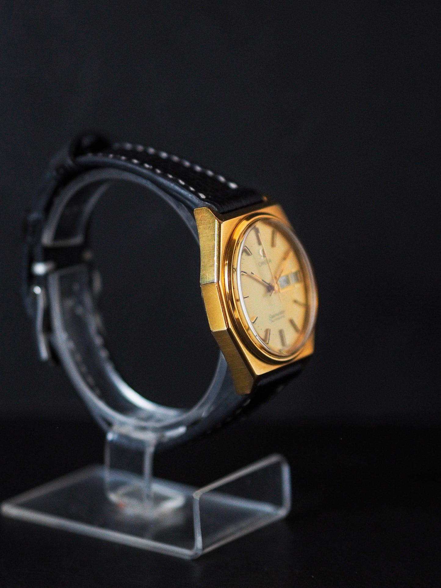 Omega Seamaster Cal. 1020 SGP Octagon Shape Gold Dial