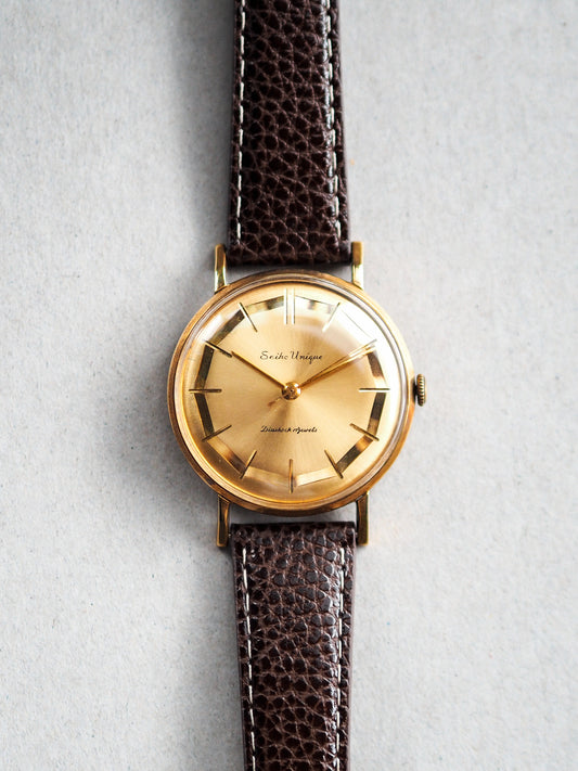 Seiko Unique Diashock 17J Gold Pie Pan Dial