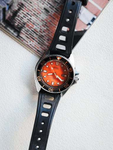 Seiko 2625-0010 Quartz Mini Diver Orange Dial
