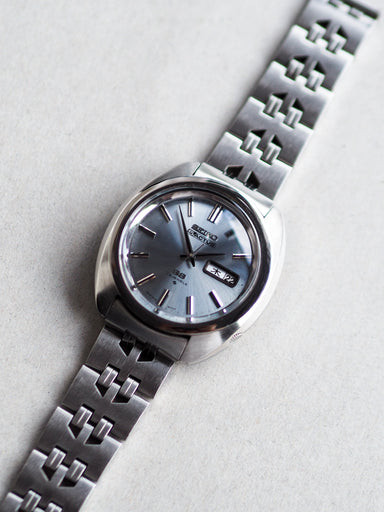 Seiko 5 Actus SS 6106-8440 Icy Blue Sunburst Dial