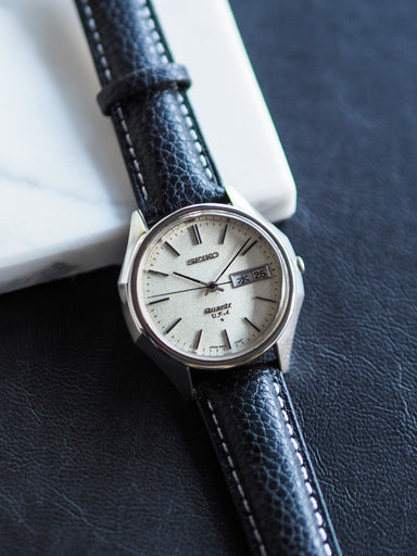 Seiko Quartz V.F.A 3823-7040 White Textured Dial