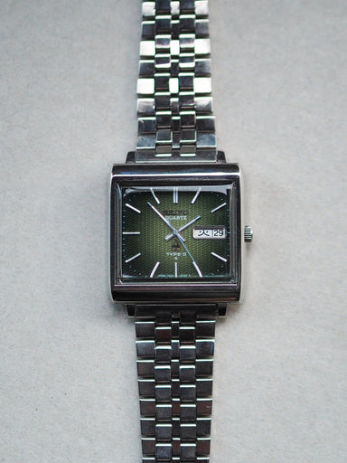 Seiko Type II 7546-5020 TV Shape Radiant Green Textured Dial Seiko Type II 7546-5020 TV Shape Radiant Green Textured Dial
