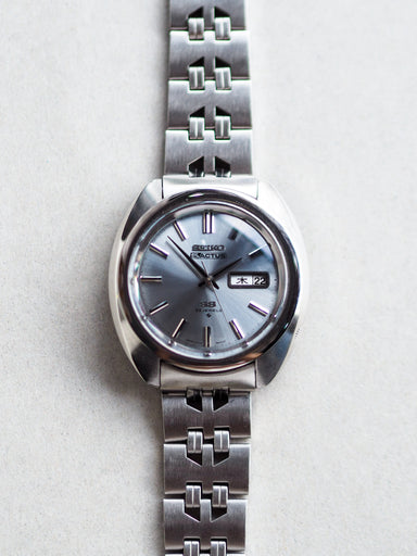 SEIKO5 ACTUS SS / アイスブルー / 稼働品 / 純正ブレス Seiko 5 Actus SS 6106-8440 Icy Blue Sunburst Dial