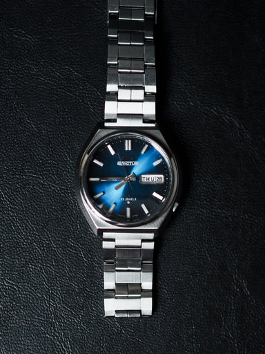 Seiko 5 Actus SS 6106-8690 Faceted Crystal Dark Blue Sunburst Dial