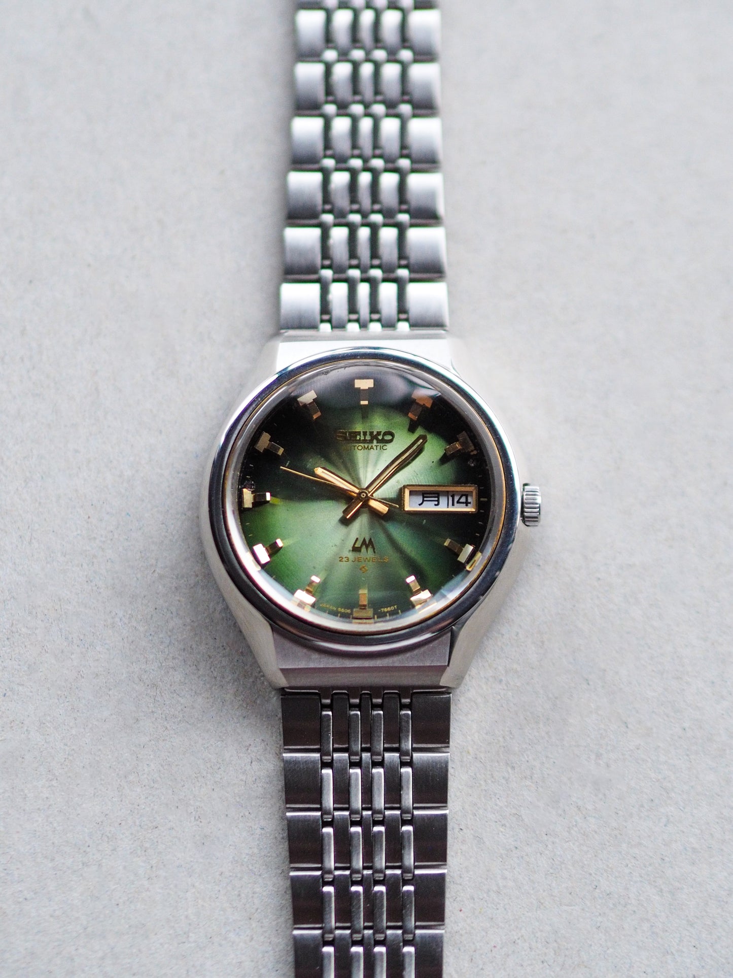 Seiko LM 5606-7320 Lord Matic Faceted Crystal Green Radial Sunburst Dial