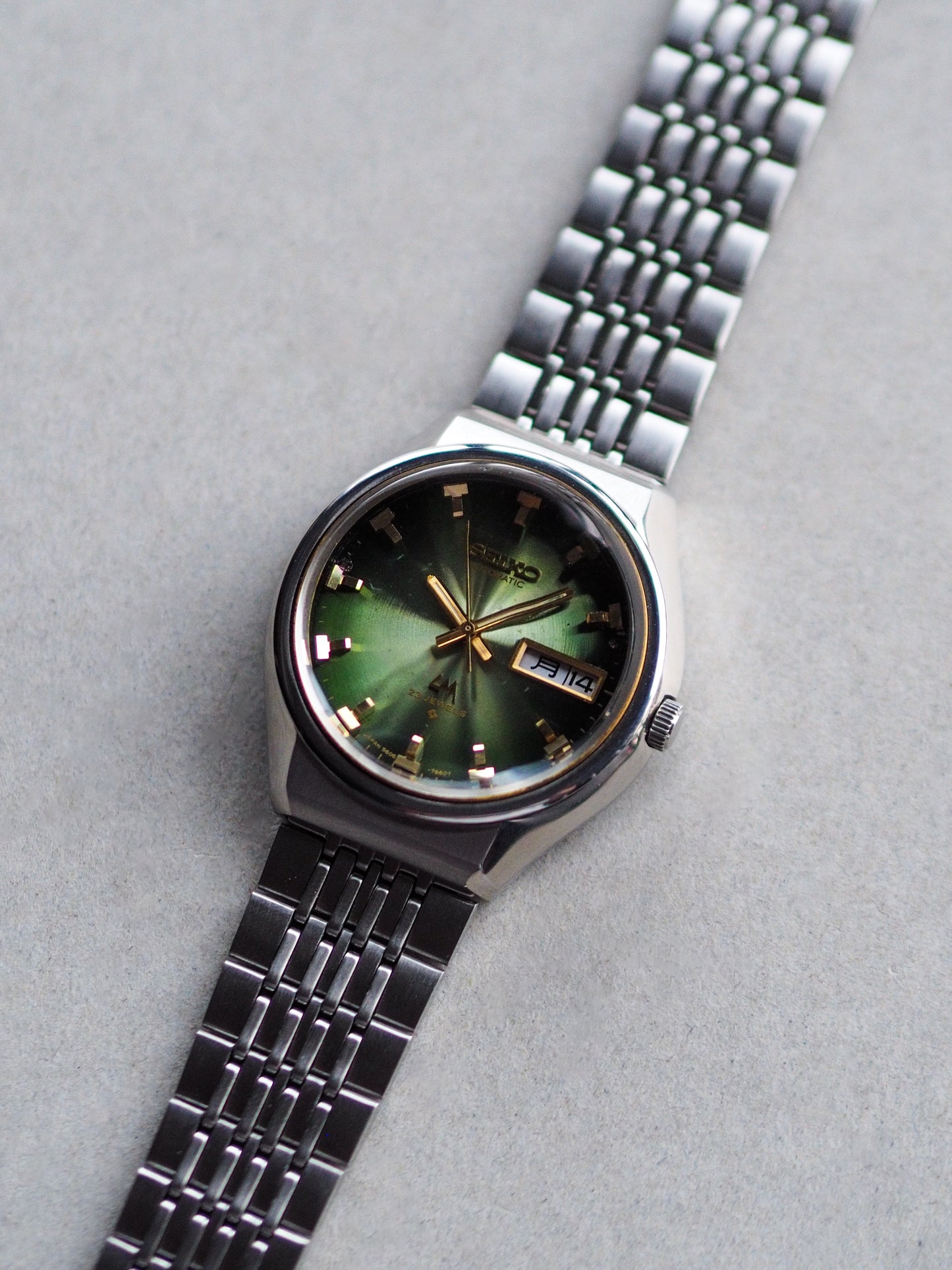 Seiko LM 5606-7320 Lord Matic Faceted Crystal Green Radial Sunburst Dial