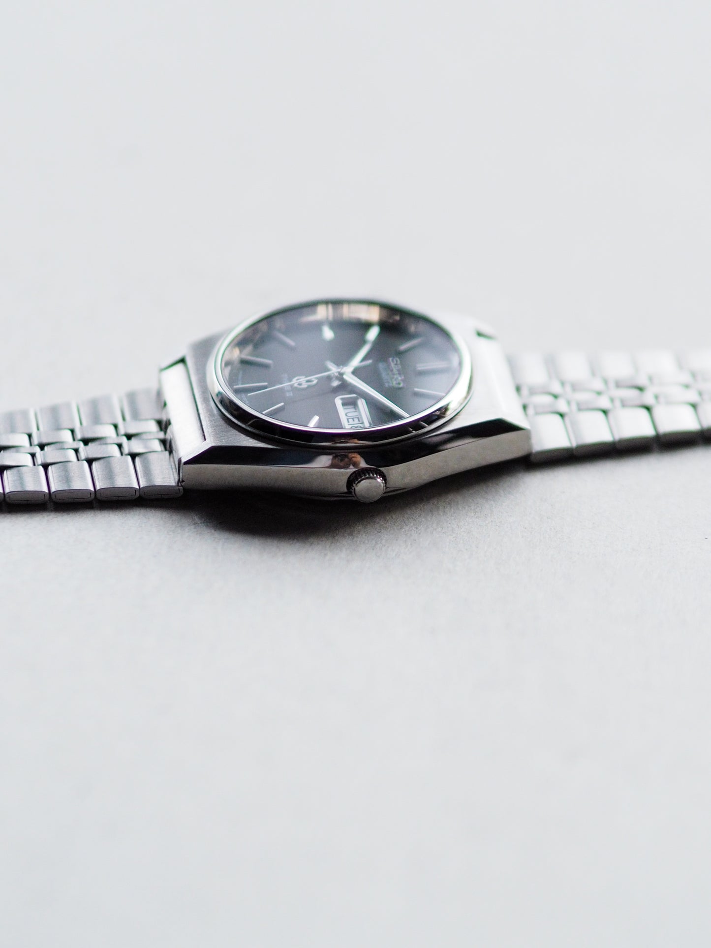 Seiko Type II 7546-7050 Dark Gray Linen Textured Dial