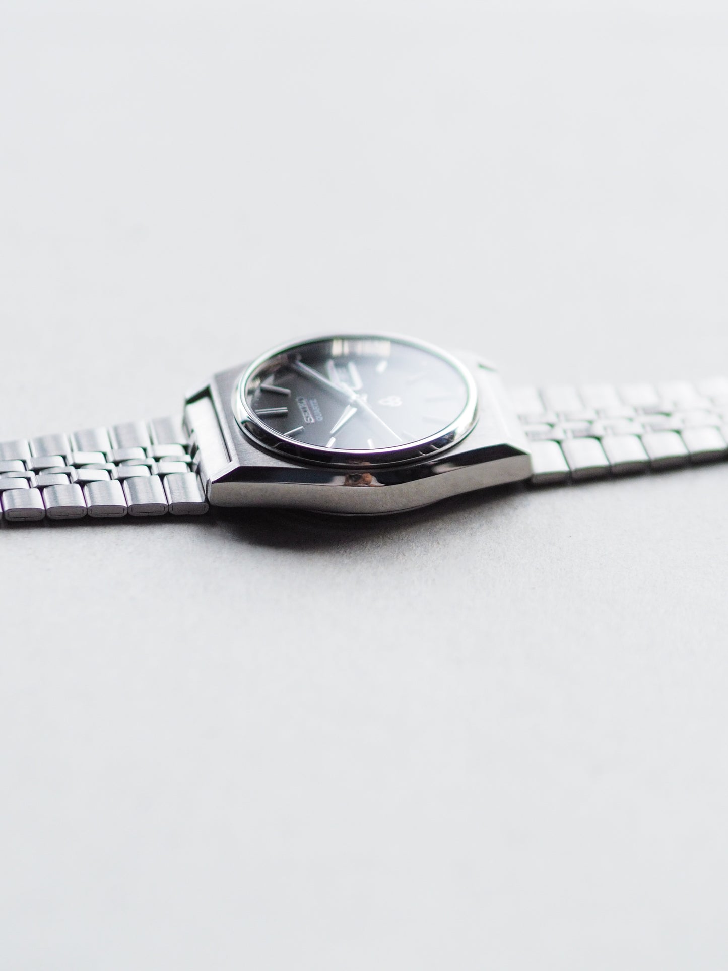 Seiko Type II 7546-7050 Dark Gray Linen Textured Dial