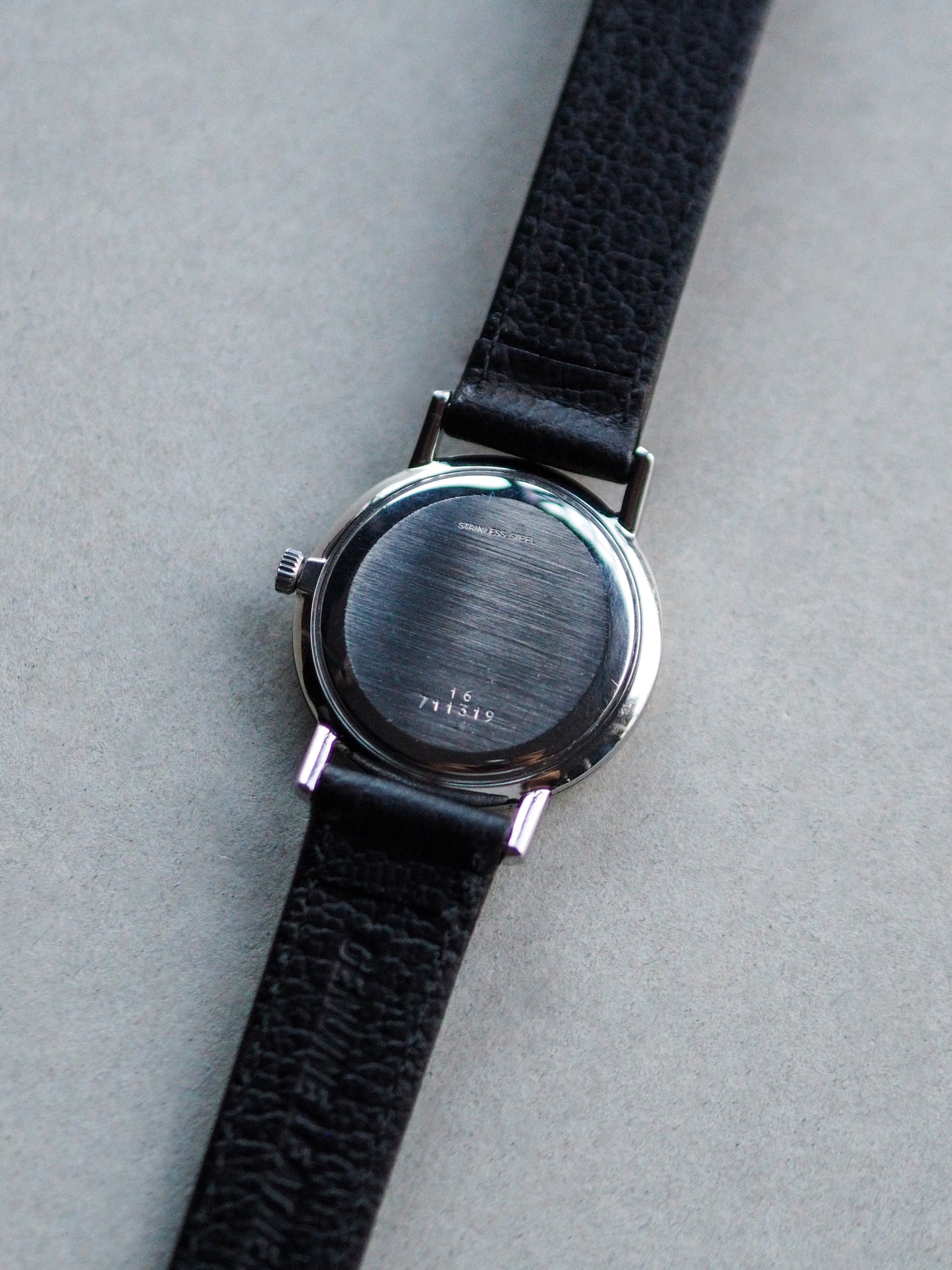 Longines 16 306885 / 7821 8 Manual Winding Blue Sunburst Roman Dial