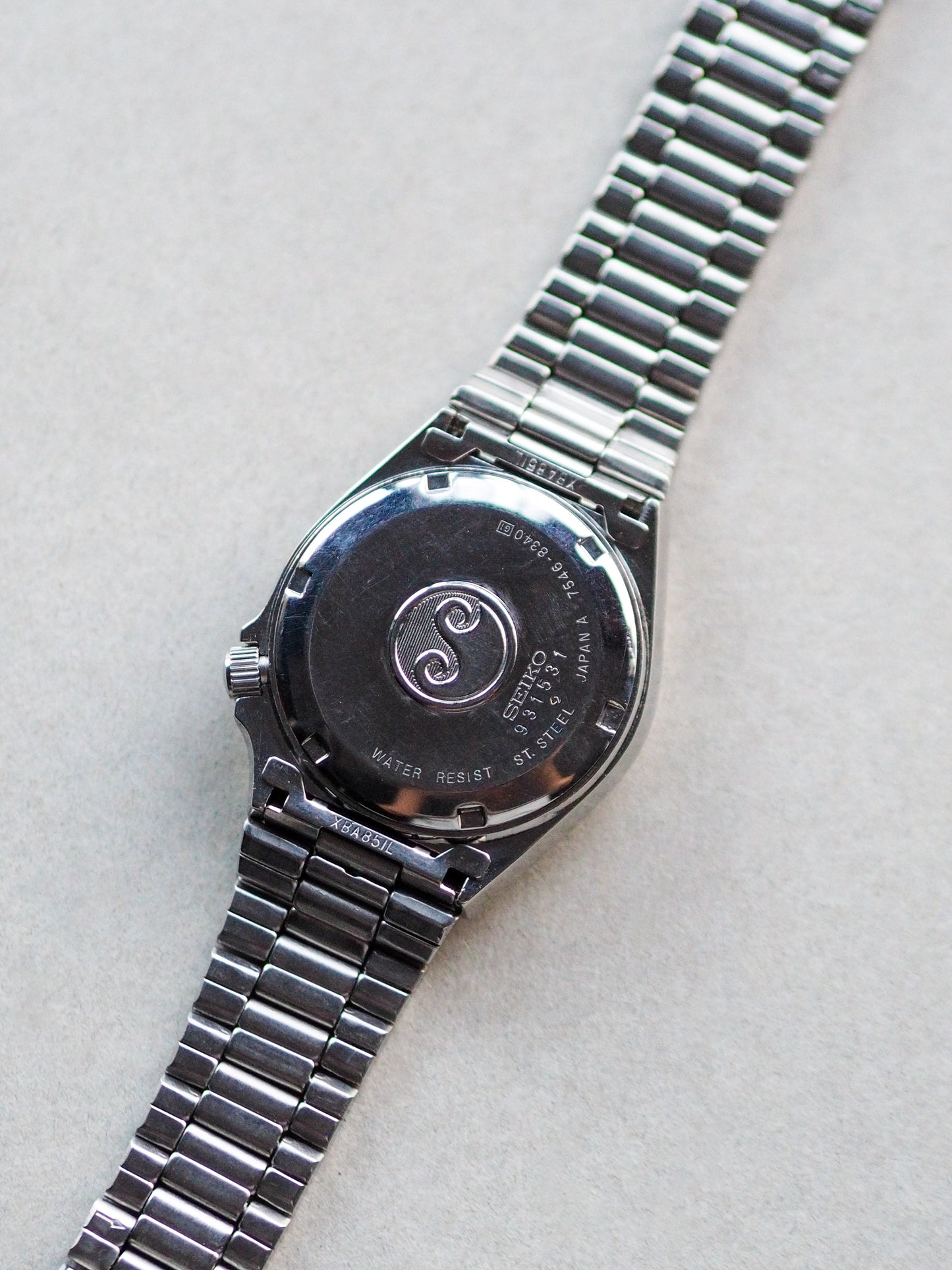 Seiko Quartz 7546-8340 Silverwave White Textured Dial